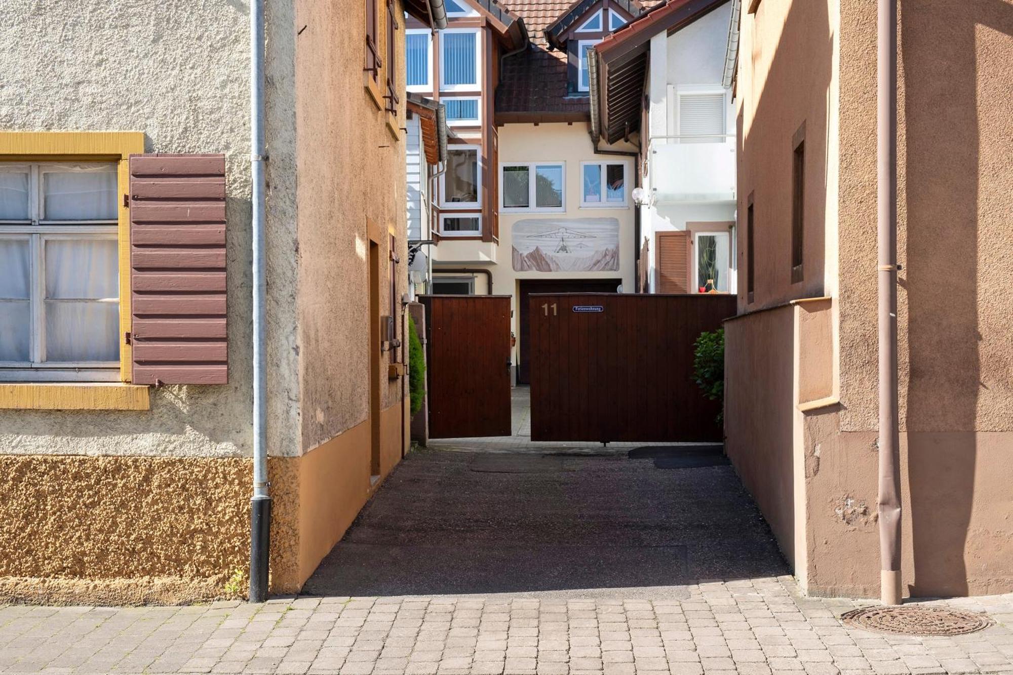 Ferienwohnung Fliegerhorst Endingen am Kaiserstuhl Exterior foto